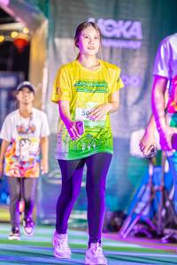 BIB: 
                            <button type="button" onclick="openModal(21812519)" class="btn btn-primary btn-sm float-right btn-popup" data-toggle="modal" data-target=".modal-high-quality">
                        <i class="fas fa-shopping-cart"></i> Add to Cart
                    </button>
                                            <button type="button" onclick="isThisMe(21812519, true)" class="btn btn-success btn-sm float-right btn-popup btn-isme hidden" data-toggle="tooltip" data-placement="bottom" title="นี่คือรูปของคุณใช่ไหม คลิกที่นี่เพื่อเอาเข้าอัลบั้ม">
                        <i class="fas fa-plus"></i> Add to album
                    </button>
                    <button type="button" onclick="isThisMe(21812519, false)" class="btn btn-warning btn-sm float-right btn-popup btn-isnotme hidden">
                        <i class="fas fa-ban"></i> Remove from album
                    </button>